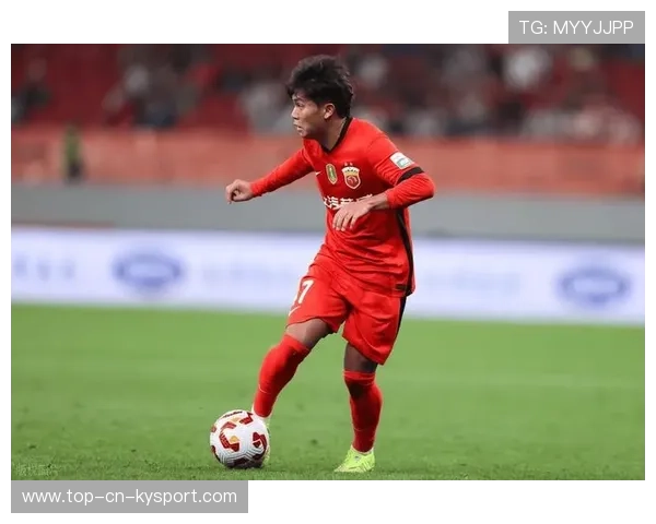 上海海港外援实力强劲,卫冕目标愈加明确 上海海港外援实力强劲,卫冕目标愈加明确