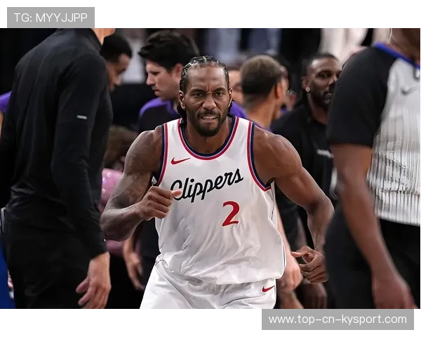 NBA快船莱昂纳德中距离跳投稳定如常：探索幕后训练与装备之路